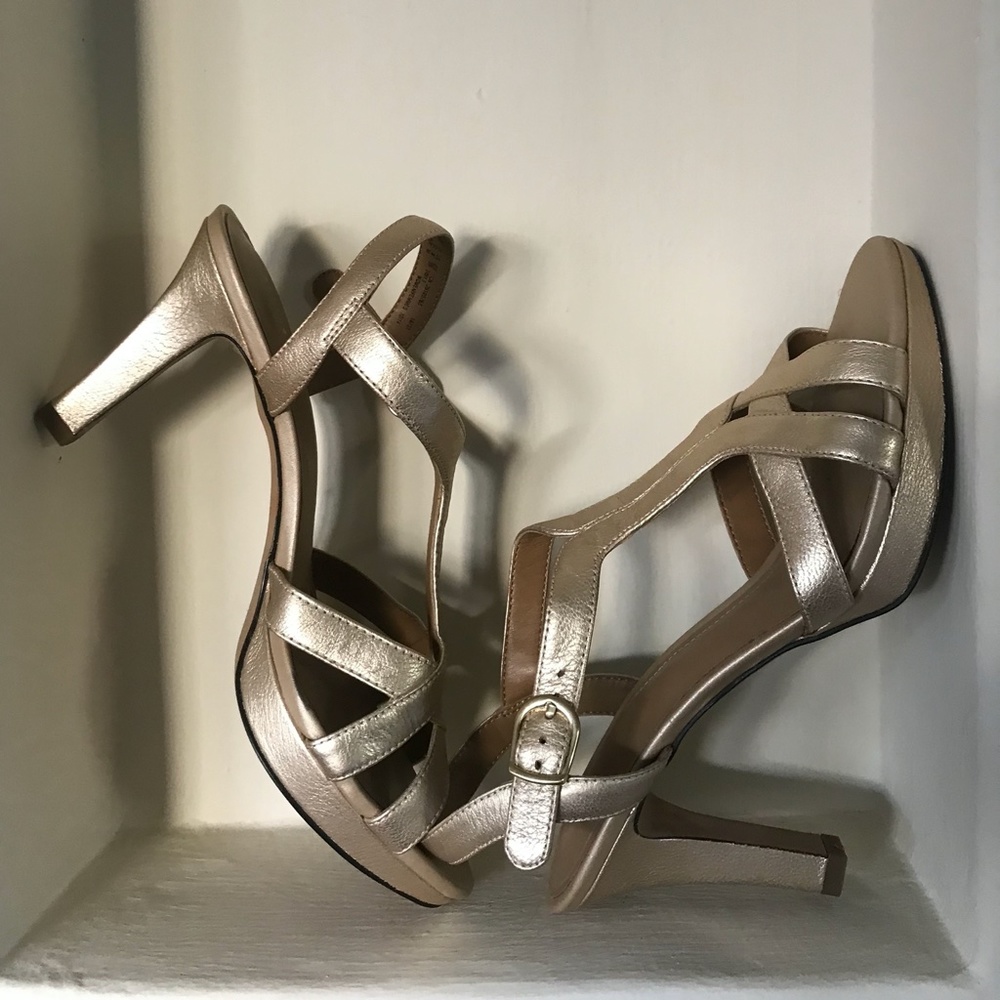 Gold heels - Clarks Delsie Risa Dress Sandals